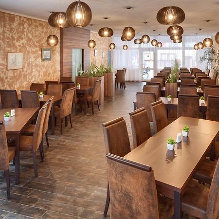 בנסוב Hotel Atlas מראה חיצוני תמונה