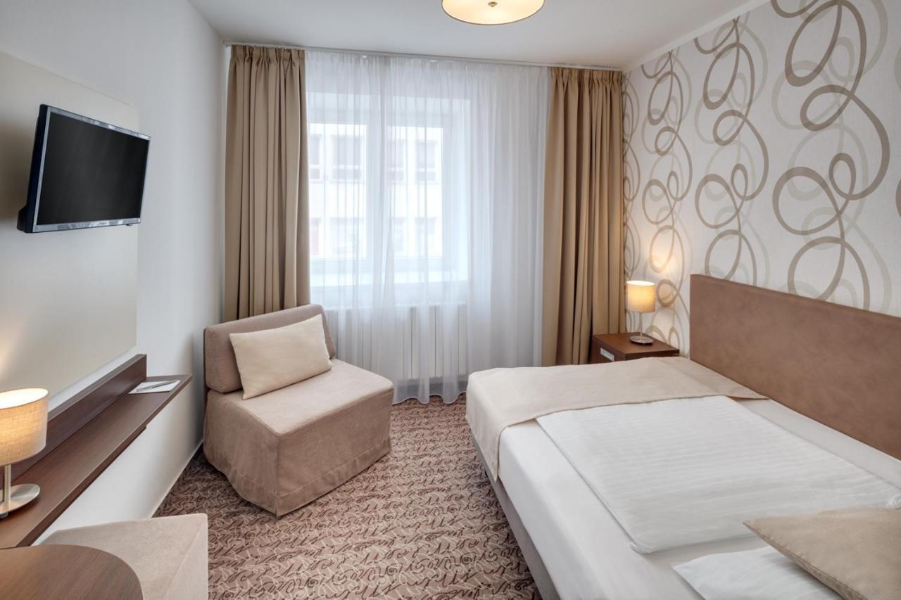 בנסוב Hotel Atlas מראה חיצוני תמונה